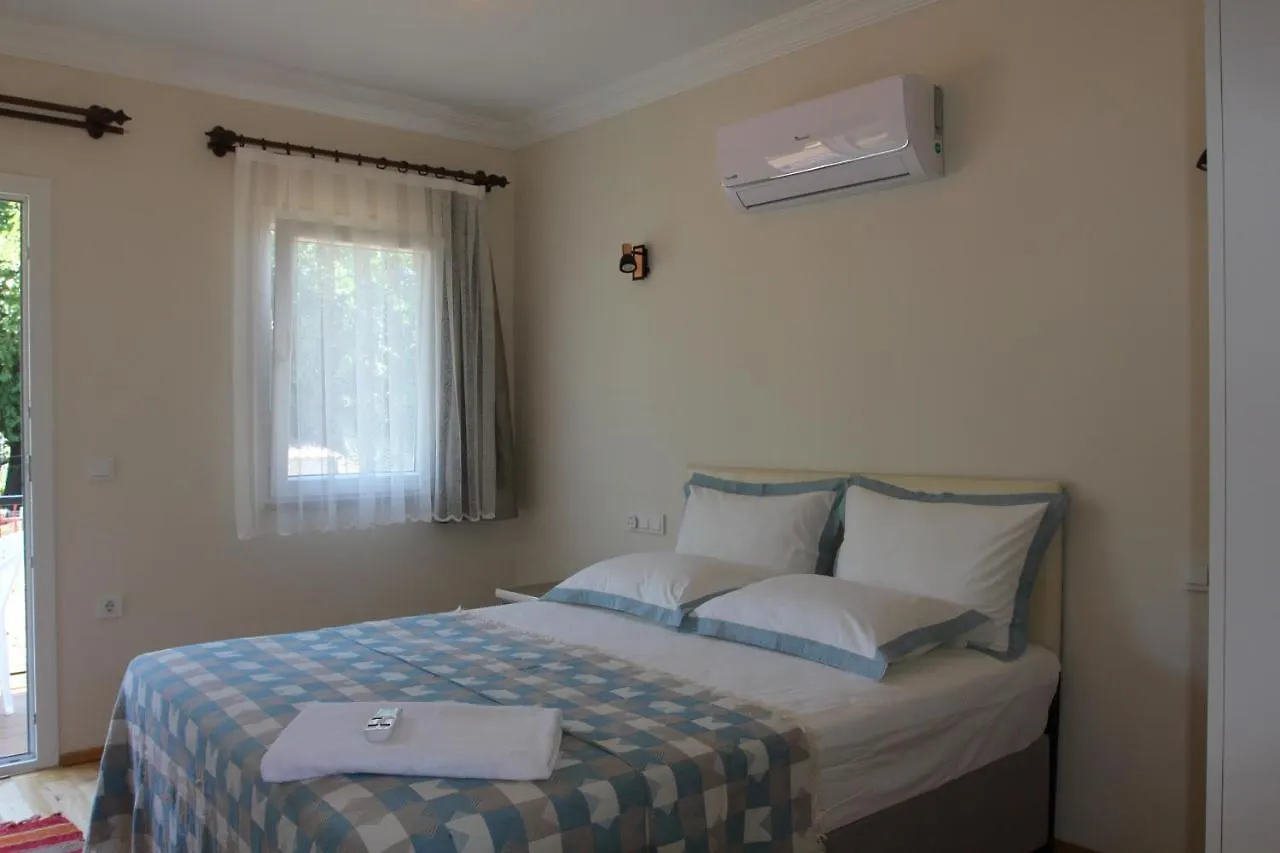 Bed & Breakfast Guelsuem Hanim Evleri Orhaniye